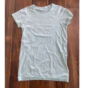 Lululemon Swiftly Tech Short Sleeve